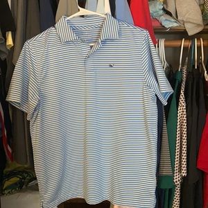 Vineyard vines collard shirt